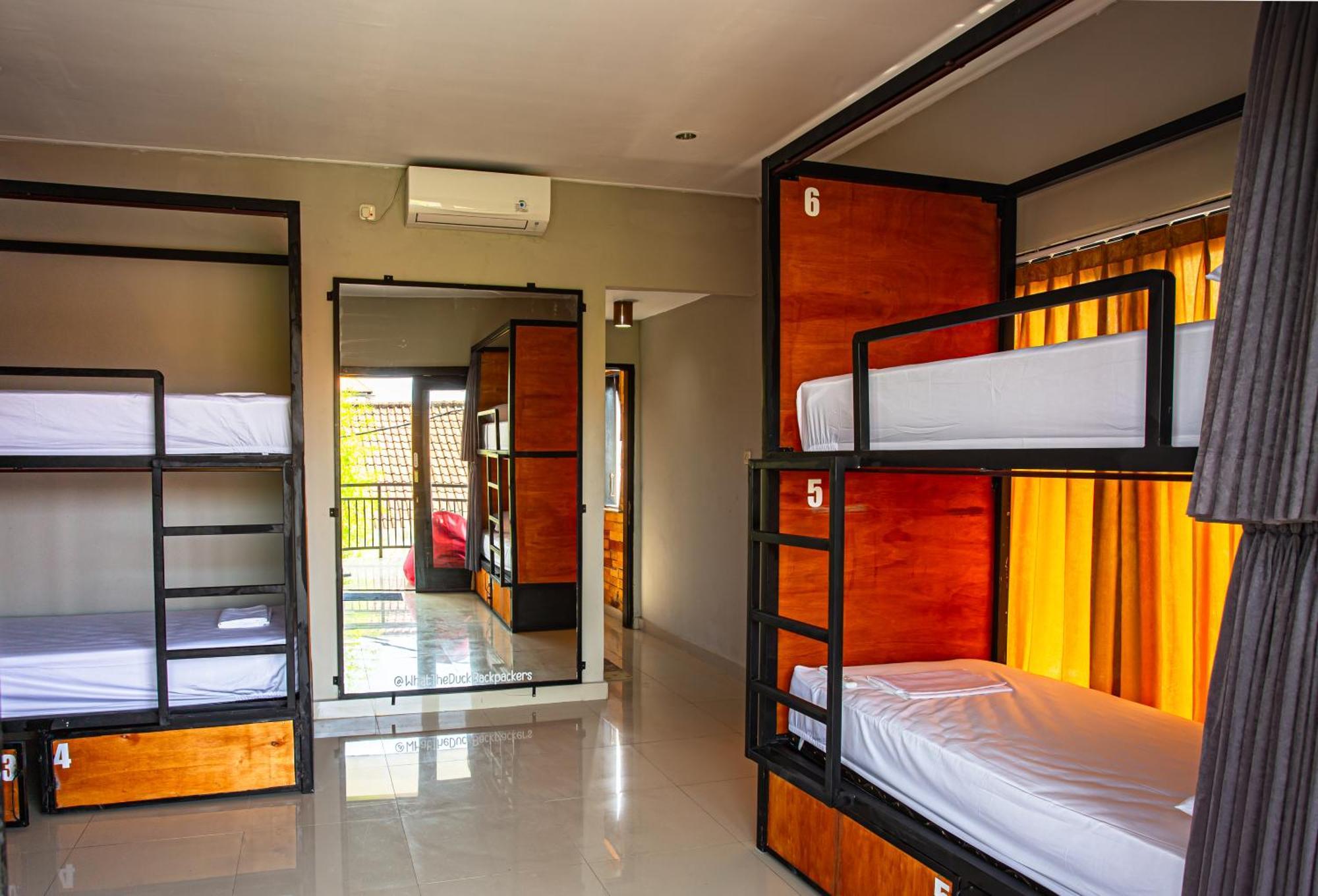 What The Duck Backpackers Canggu Exterior foto